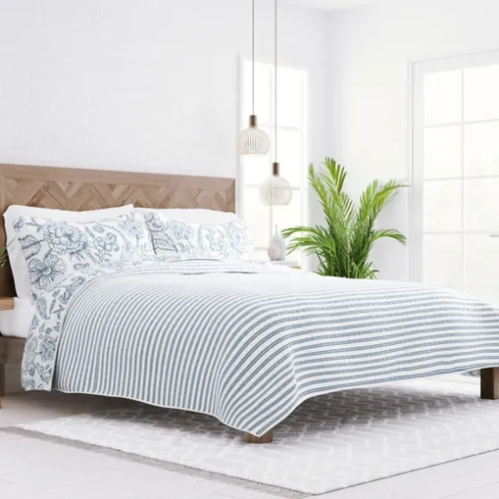 Blue Jacobean Reversible 2-Pc. Twin Quilt Set-Kirkland's Home Store