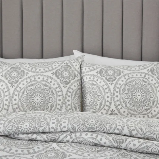Gray Cloud Floral King 3-Pc. Comforter Set-Kirkland's Home Outlet