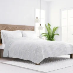 Gray Scalloped Reversible 3-Pc. King Quilt Set-Kirkland's Home Best
