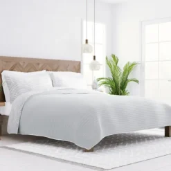 Gray Scalloped Reversible 2-Pc. Twin Quilt Set-Kirkland's Home Flash Sale