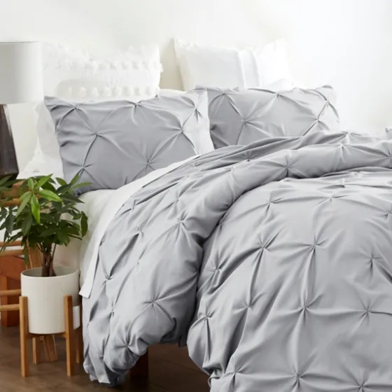 Light Soft Pinched 3-Pc. King Duvet Cover Set-Kirkland's Home Outlet