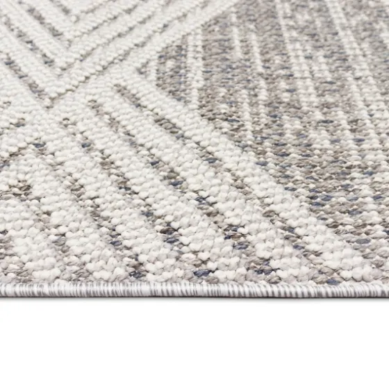 Luxe Diamond Outdoor Area Rug, 6X9-Kirkland's Home Fashion