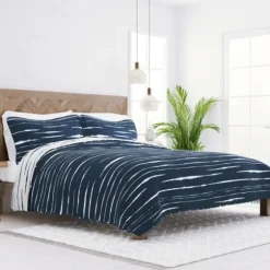 Navy Linear Reversible 2-Pc. Twin Quilt Set-Kirkland's Home Best