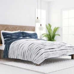 Navy Linear Reversible 2-Pc. Twin Quilt Set-Kirkland's Home Best