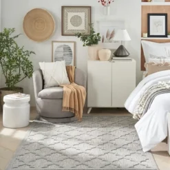 Soft Silver Trellis Outdoor Area Rug, 4X6-Kirkland's Home Hot