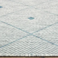 Solitaire Sun Shower Outdoor Area Rug, 5X8-Kirkland's Home Hot