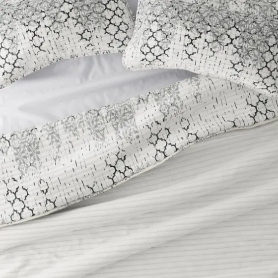 White Trellis Reversible 3-Pc. Queen Quilt Set-Kirkland's Home Discount